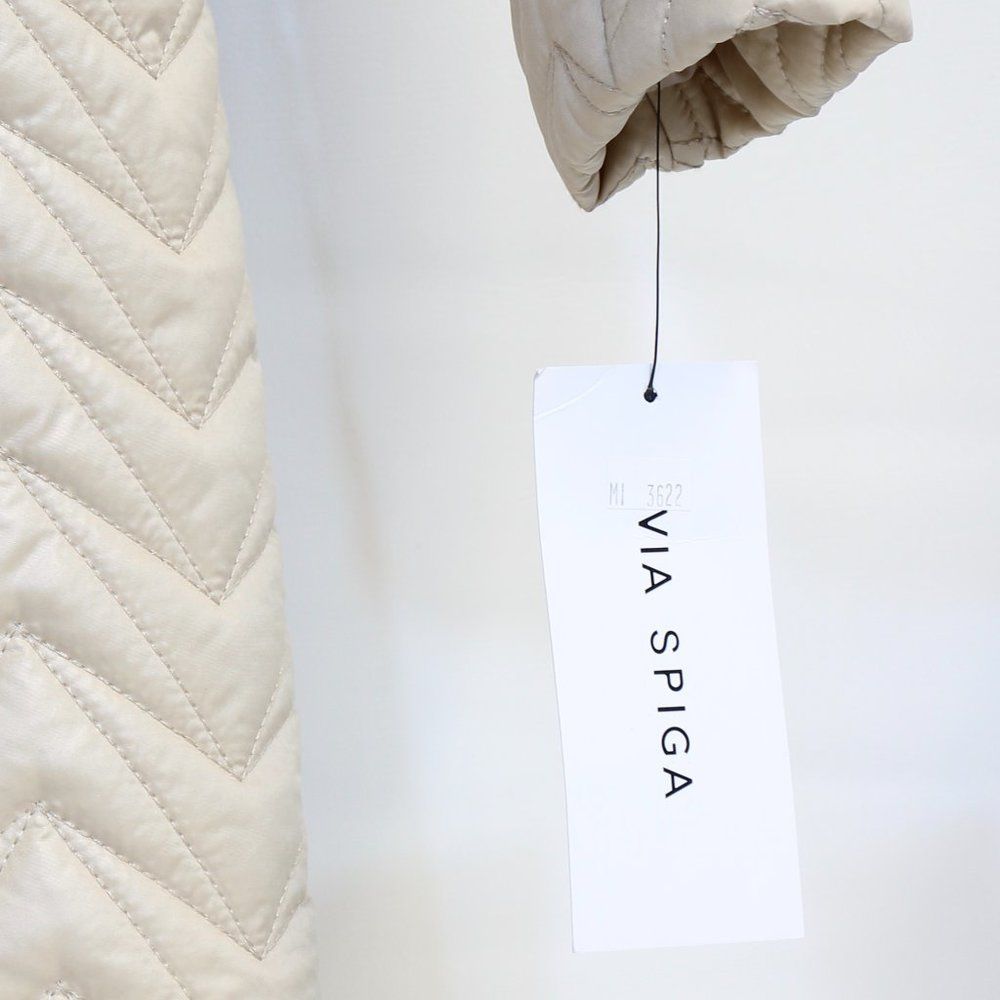 Via Spiga Stone Colored Zigzag Quilted Hooded Jacket Women - Picture 4 of 12